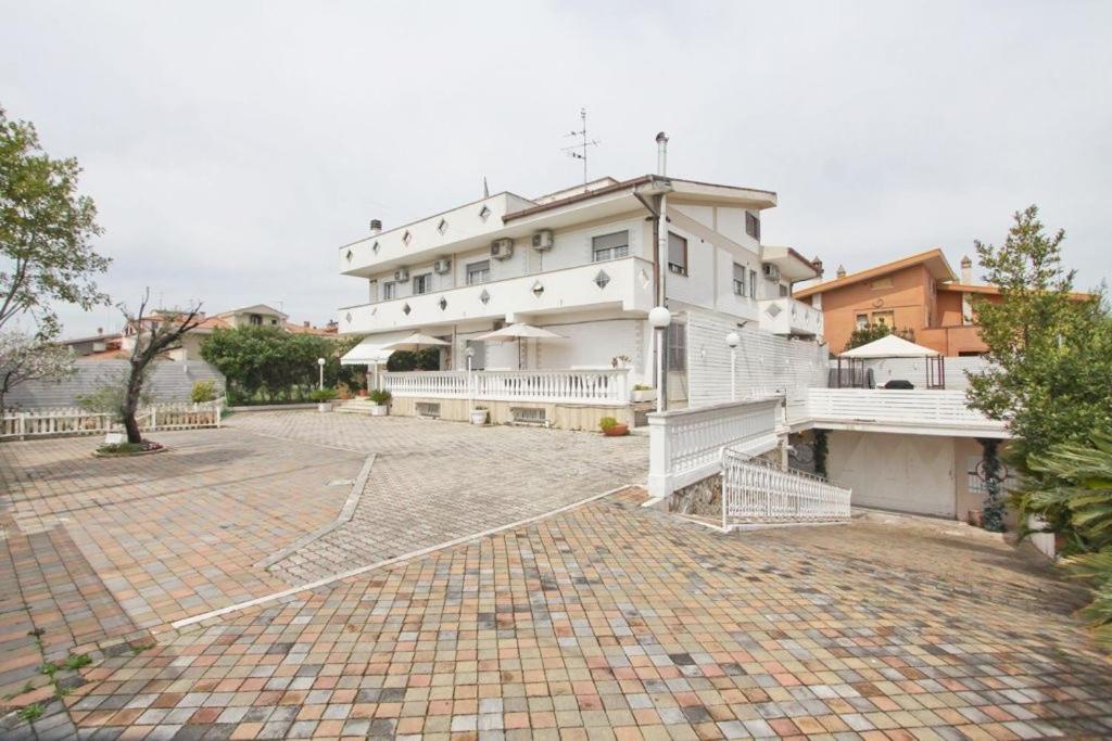 Hotel La Maison Delle Terme Tivoli Terme Luaran gambar